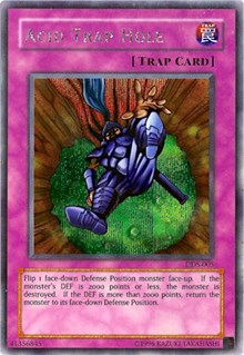 Acid Trap Hole (Dark Duel Stories) [DDS-005] Secret Rare | Exor Games Dartmouth