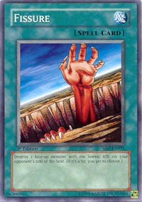 Fissure [YSD-EN025] Common | Exor Games Dartmouth